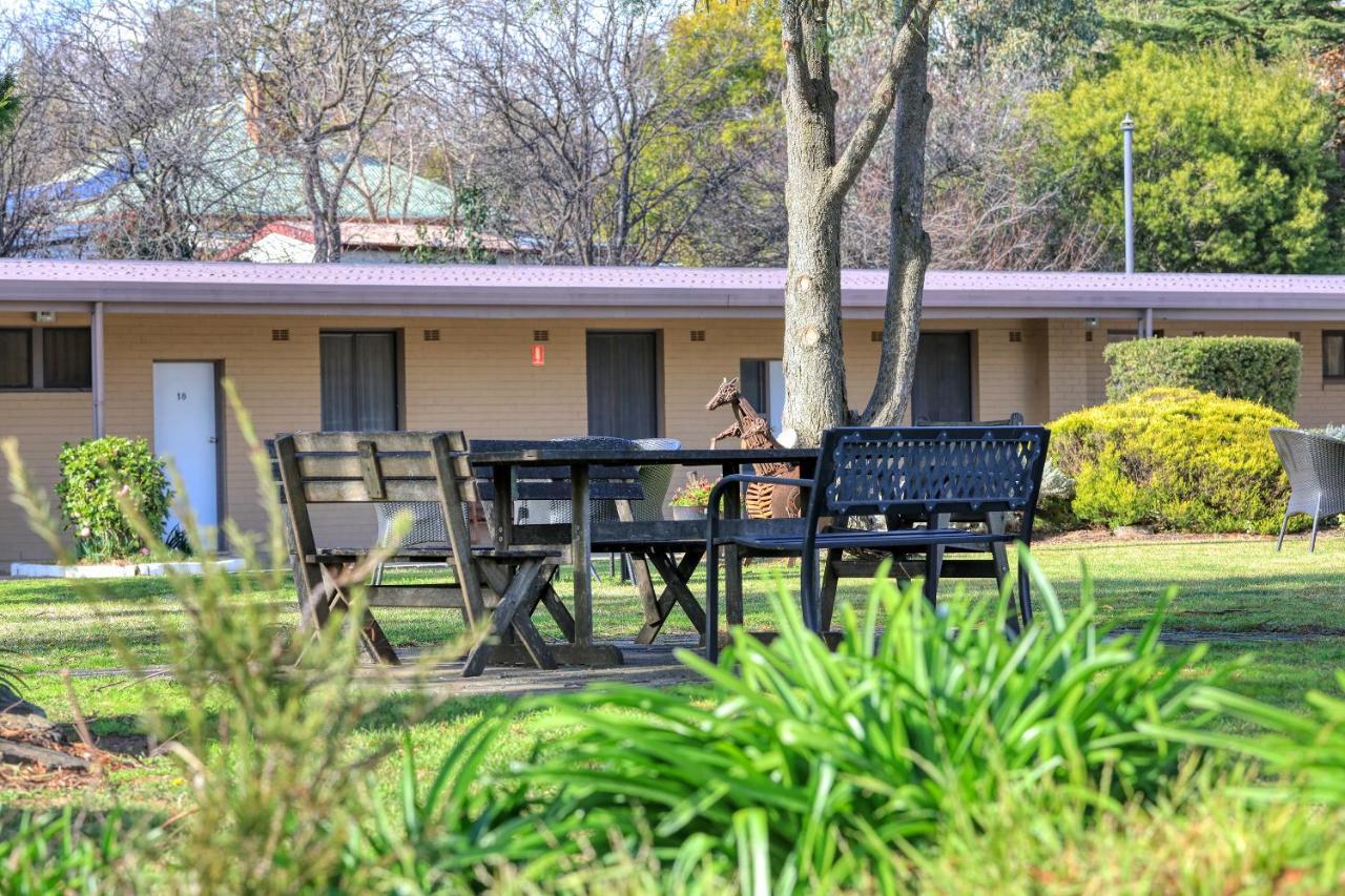 Hamilton Hume Motor Inn Yass Exteriér fotografie