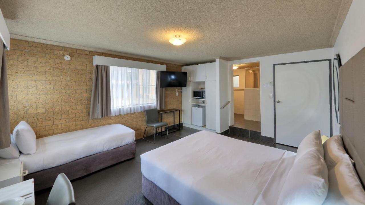 Hamilton Hume Motor Inn Yass Exteriér fotografie