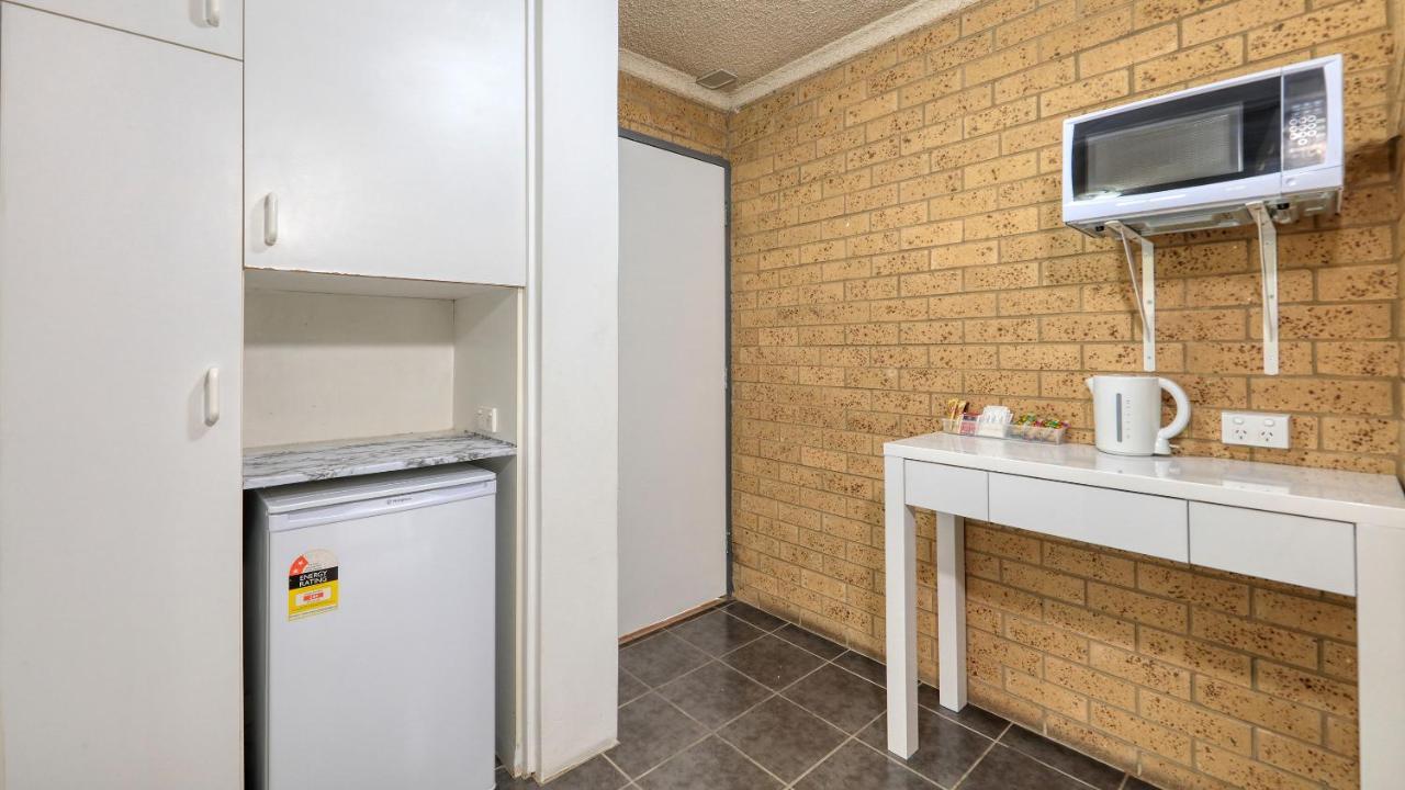 Hamilton Hume Motor Inn Yass Exteriér fotografie